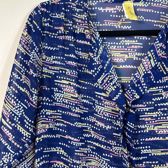 Bee Stitched Sheer Tunic Blur Yellow Pink Patterned Top Women Size Small - Picture 3 of 9